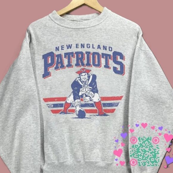 Vtg New England Patriots Football Sweatshirt Retro NFL Patriots Shirt tee - Picture 1 of 4